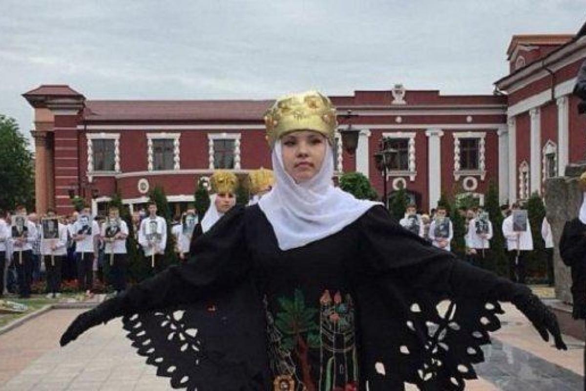 За "победобесие" в Кривом Роге уволили чиновницу: подробности За "победобесие" в Кривом Роге уволили чиновницу: подробности