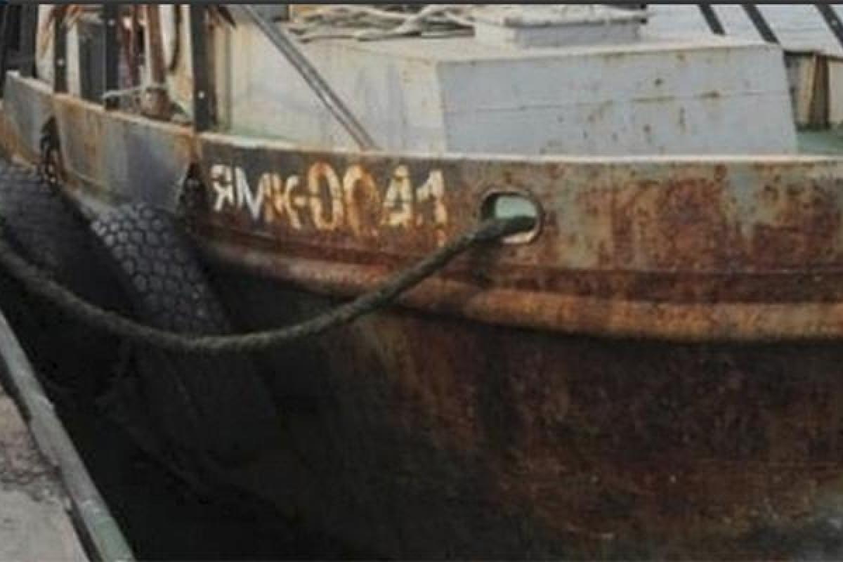 В Крыму капитана украинского судна посадили в изолятор В Крыму капитана украинского судна посадили в изолятор