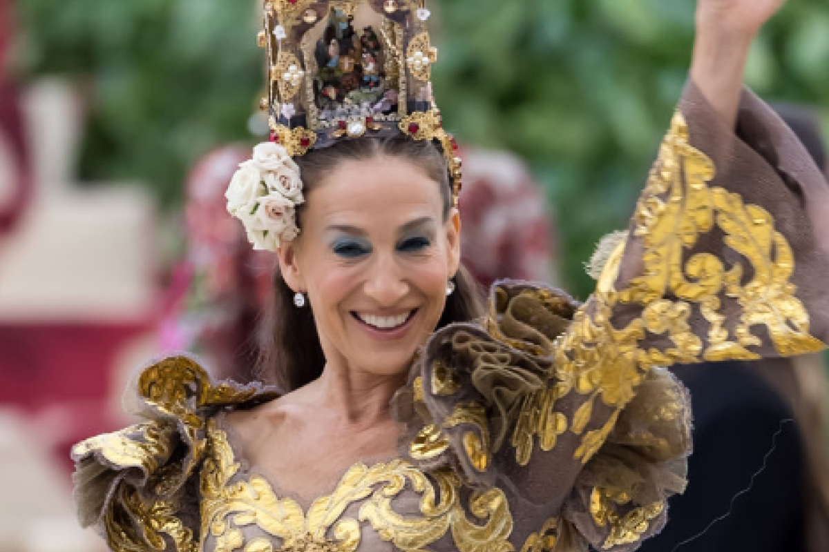 Сара Джессика Паркер ужаснула своим видом: актрису сравнили с 89-летней старушкой Сара Джессика Паркер ужаснула своим видом: актрису сравнили с 89-летней старушкой