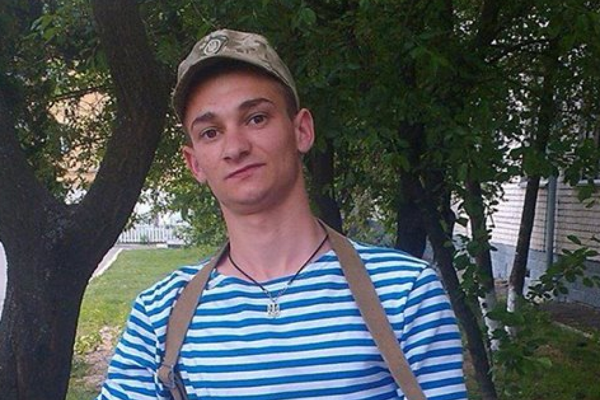 На Донбассе от осколка снаряда погиб медик: известны подробности На Донбассе от осколка снаряда погиб медик: известны подробности