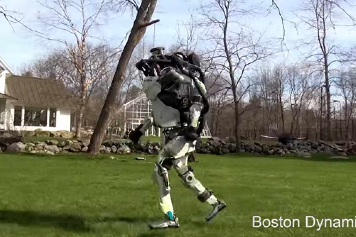 Boston Dynamics научили своего робота бегать и прыгать: видео Boston Dynamics научили своего робота бегать и прыгать: видео