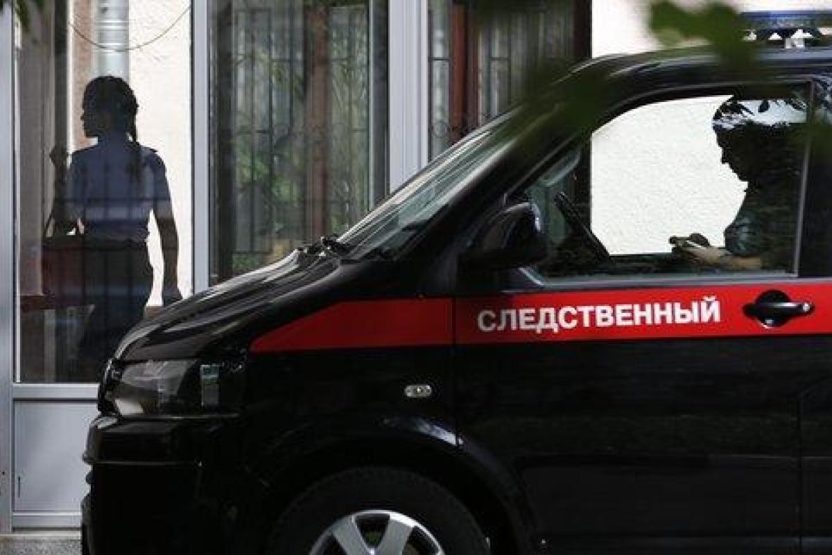 Мать и сына зверски убили в квартире в центре Москвы Мать и сына зверски убили в квартире в центре Москвы