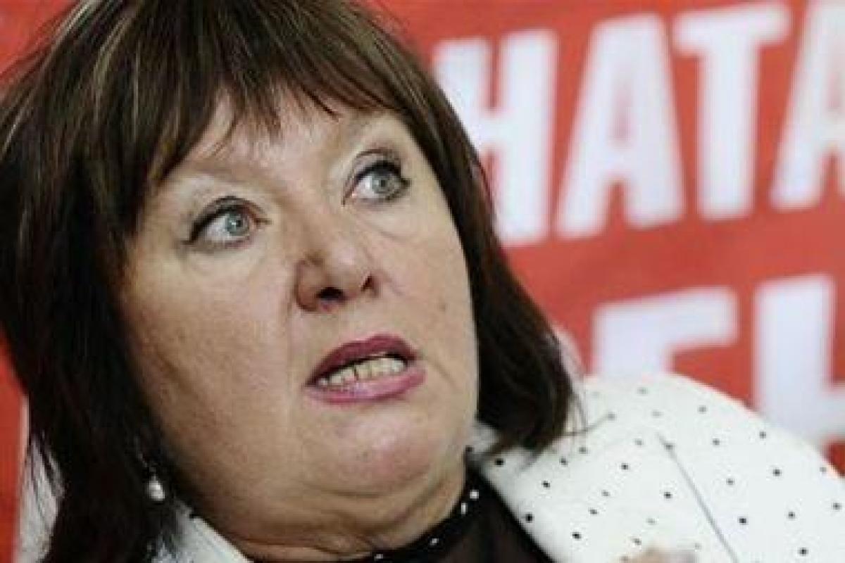 "Вылезла перед выборами": блогер рассказал, кто финансирует партию скандальной Натальи Витренко "Вылезла перед выборами": блогер рассказал, кто финансирует партию скандальной Натальи Витренко