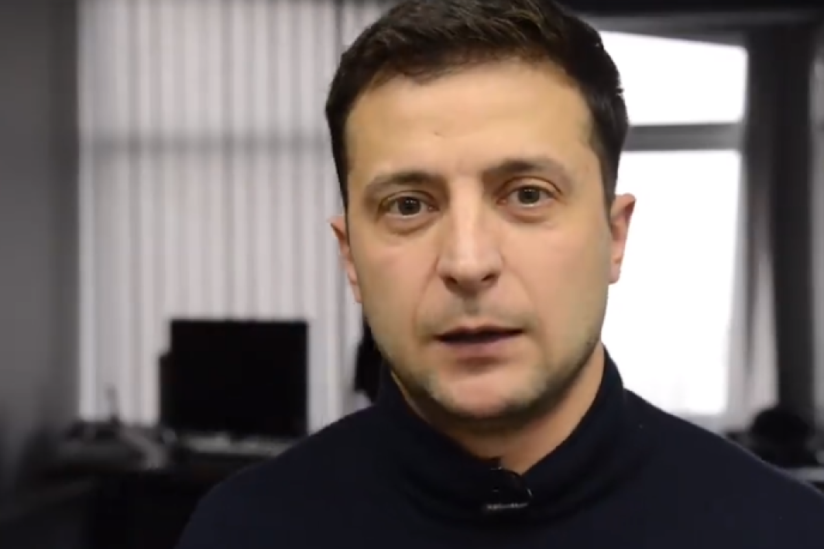 "Слава, ты да или нет?" Владимир Зеленский заинтриговал своим обращением к Вакарчуку "Слава, ты да или нет?" Владимир Зеленский заинтриговал своим обращением к Вакарчуку