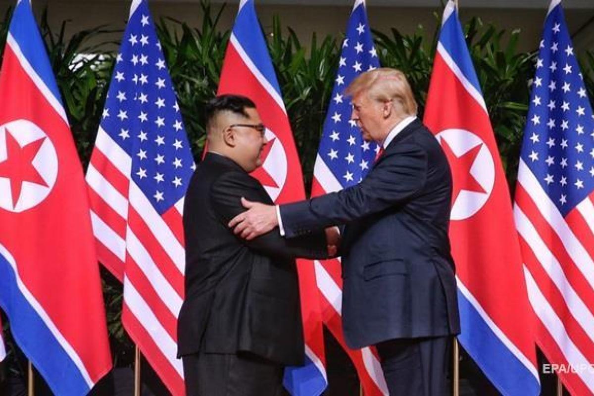 Историческая встреча Трампа и Ким Чен Ына: подписан итоговый документ Историческая встреча Трампа и Ким Чен Ына: подписан итоговый документ