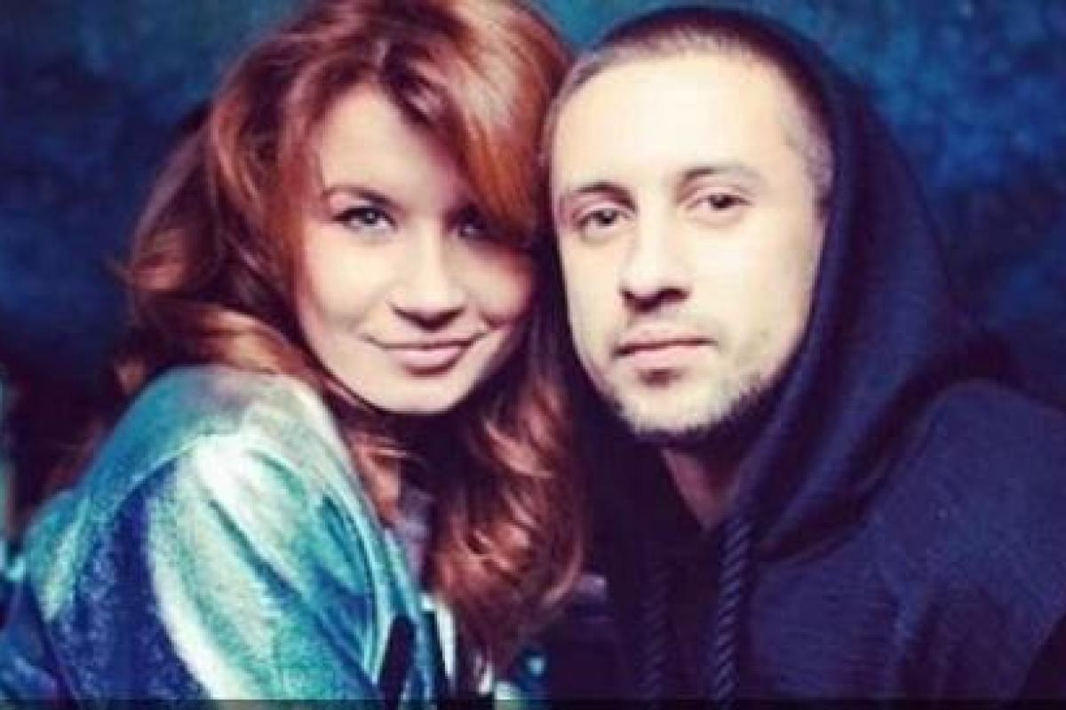 "Она для меня героиня" - в сети появилось фото Монатика с женой "Она для меня героиня" - в сети появилось фото Монатика с женой