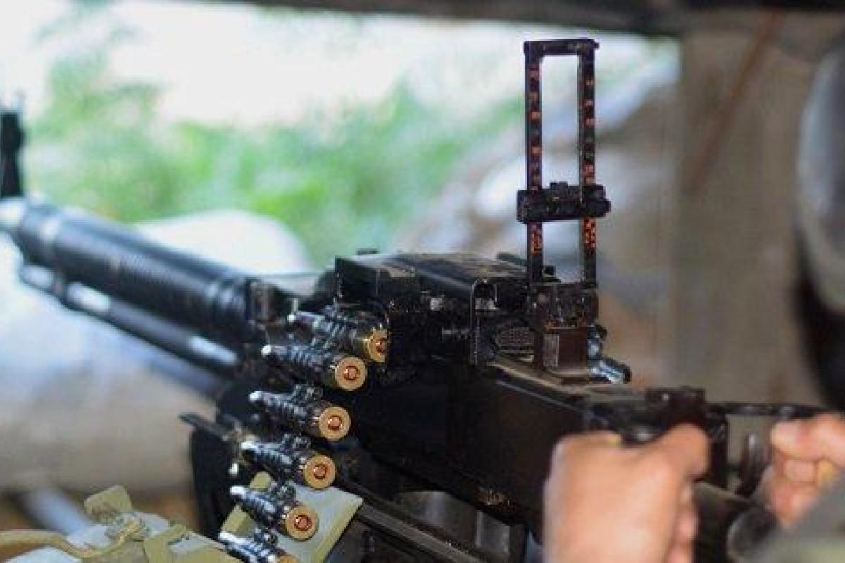 Трое украинских бойцов получили ранения на Донбассе - штаб ООС