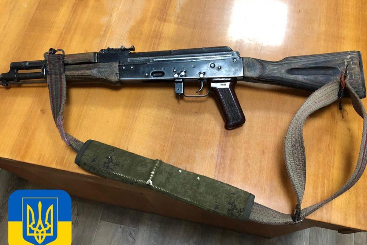 Украинские воины добыли оружие боевиков в районе Авдеевской промзоны: кадры Украинские воины добыли оружие боевиков в районе Авдеевской промзоны: кадры