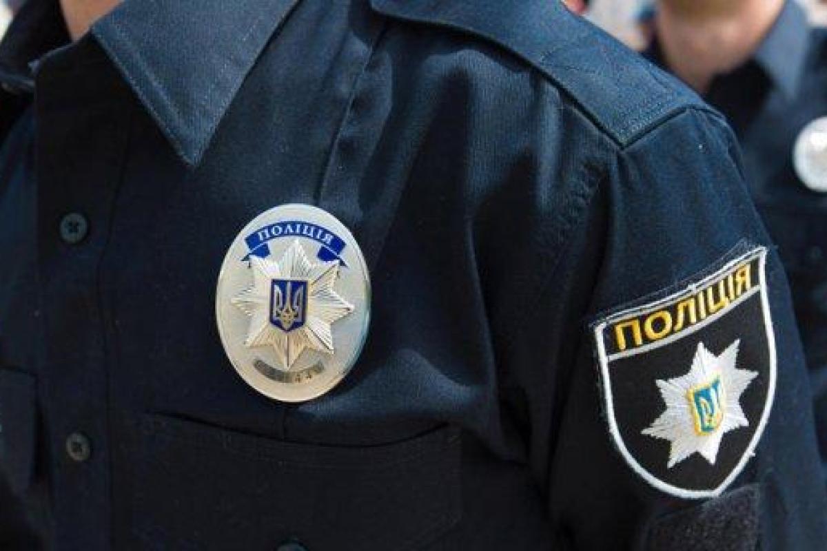 Во Львове неизвестные напали на табор ромов: ранены 4 человека, 1 убит Во Львове неизвестные напали на табор ромов: ранены 4 человека, 1 убит