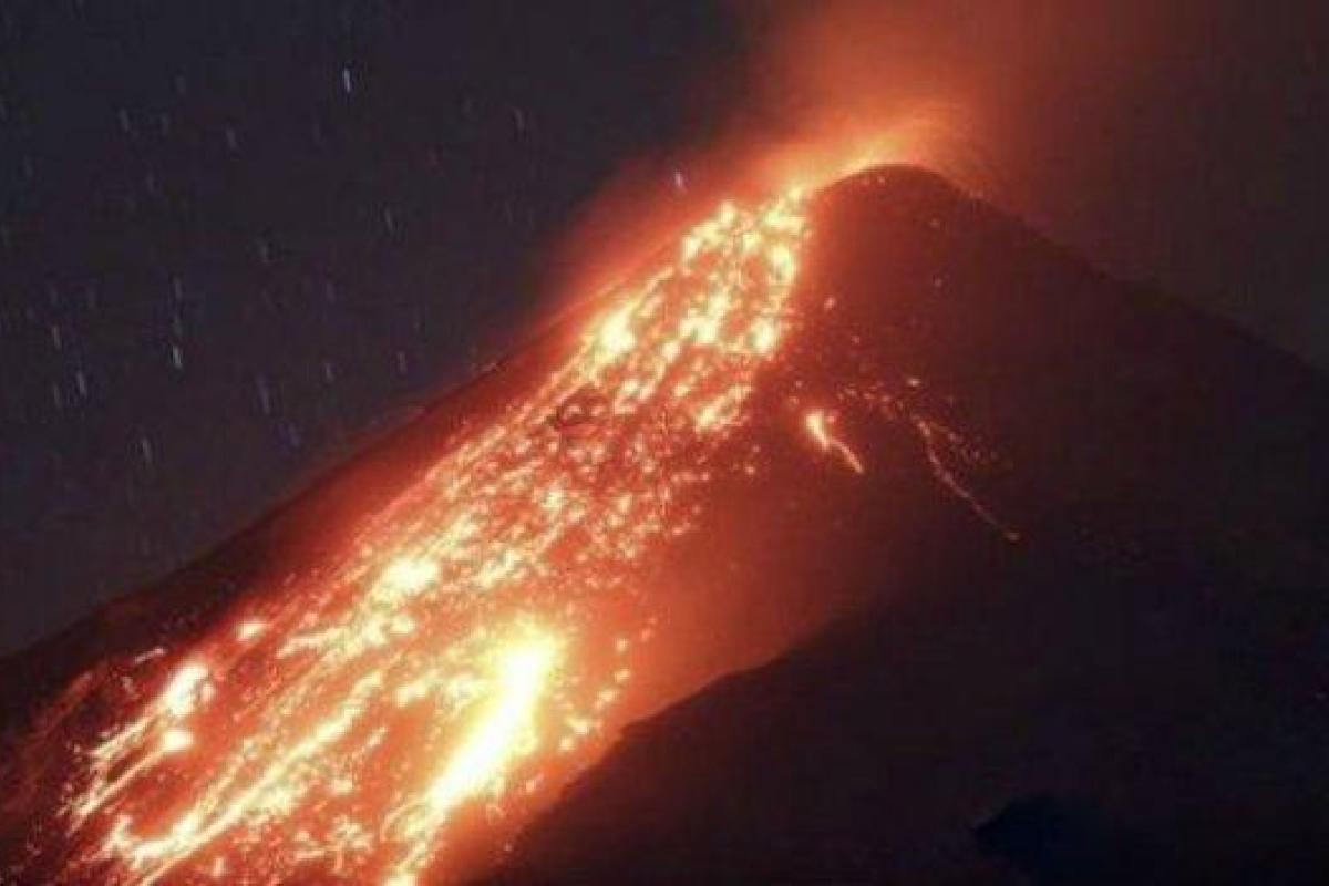 Самое масштабное извержение вулкана в Гватемале: погибли уже почти 100 человек