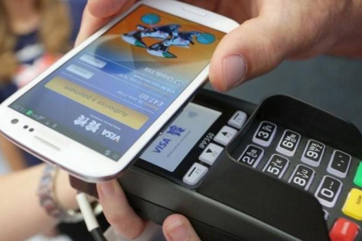 Смартфоны вместо кассовых аппаратов: В Украине готовят новшество для бизнеса Смартфоны вместо кассовых аппаратов: В Украине готовят новшество для бизнеса