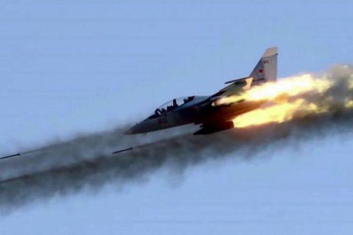 Погибли женщины и дети: СМИ сообщили об ударе российской авиации по Сирии Погибли женщины и дети: СМИ сообщили об ударе российской авиации по Сирии