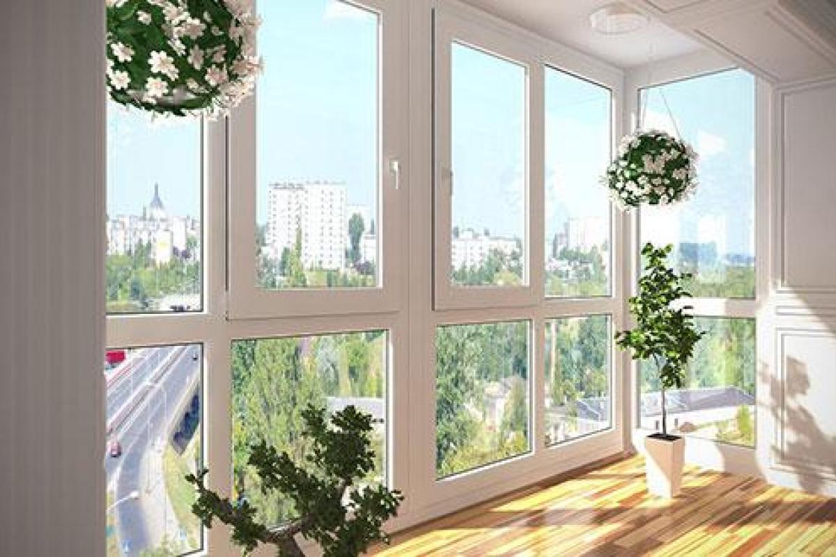 Как выбрать металлопластиковые окна для комнаты