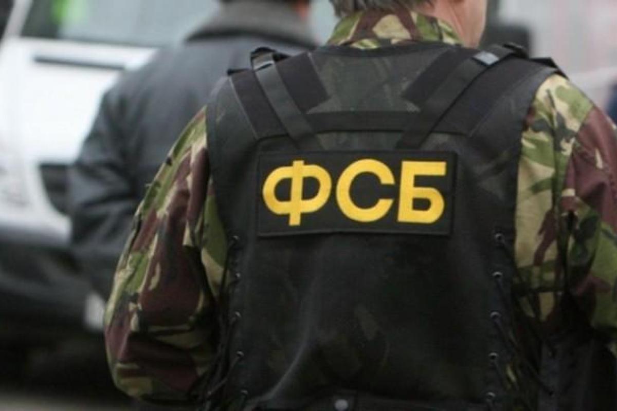На Луганщине мужчина рассказал полицейским, как его пытали сотрудники ФСБ РФ На Луганщине мужчина рассказал полицейским, как его пытали сотрудники ФСБ РФ