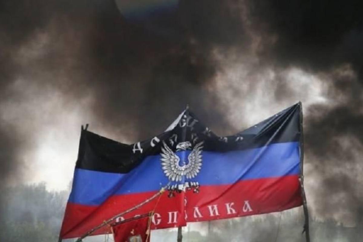 Патриоты разозлили представителей правоохранительных органов «ДНР» в Горловке и Донецке: кадры Патриоты разозлили представителей правоохранительных органов «ДНР» в Горловке и Донецке: кадры