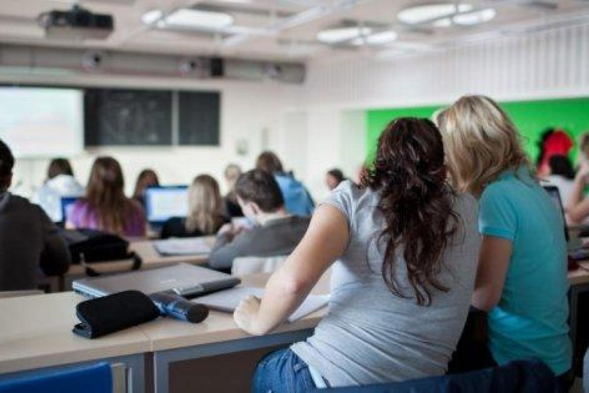 В Латвии запретили русский язык в частных вузах В Латвии запретили русский язык в частных вузах