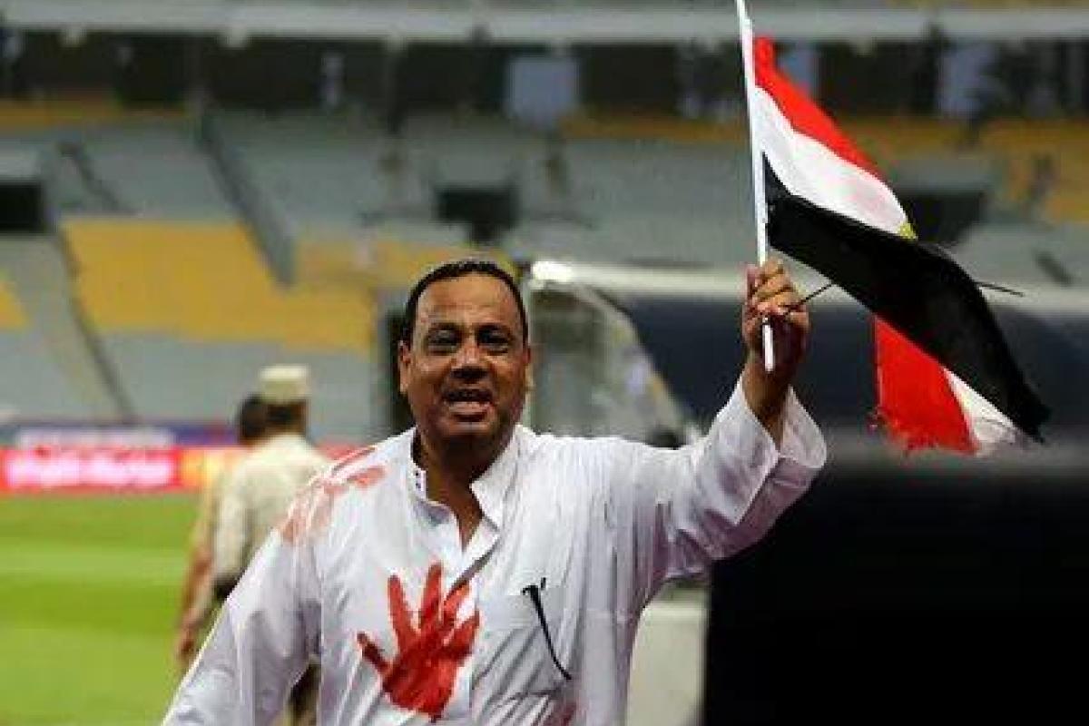 В Египте скончался комментатор ЧМ-2018 во время матча своей сборной с Саудовской Аравией В Египте скончался комментатор ЧМ-2018 во время матча своей сборной с Саудовской Аравией