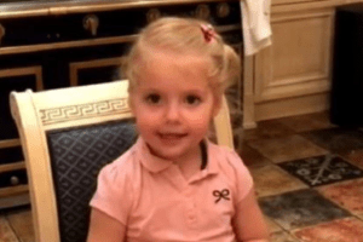 Отдых на море: Показ мод от Лизы Галкиной взорвал сеть Отдых на море: Показ мод от Лизы Галкиной взорвал сеть