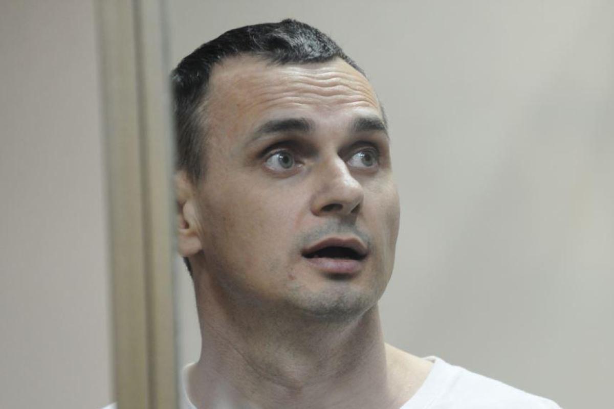 Российский оппозиционер: "Не исключаю, что Сенцов уже умер"