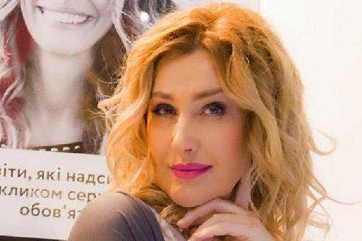 Телеведущая Снежана Егорова выдала замуж "американскую" дочь Телеведущая Снежана Егорова выдала замуж "американскую" дочь