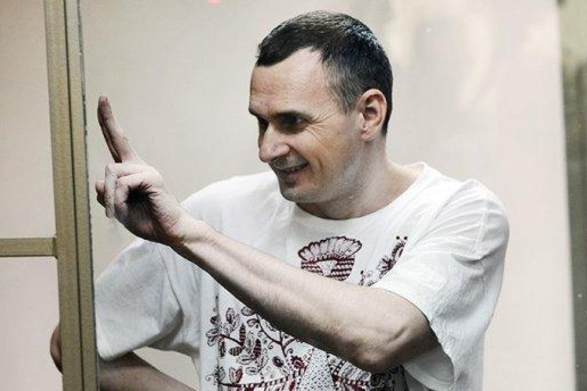 Узник Кремля Олег Сенцов в новом письме рассказал о своем здоровье Узник Кремля Олег Сенцов в новом письме рассказал о своем здоровье