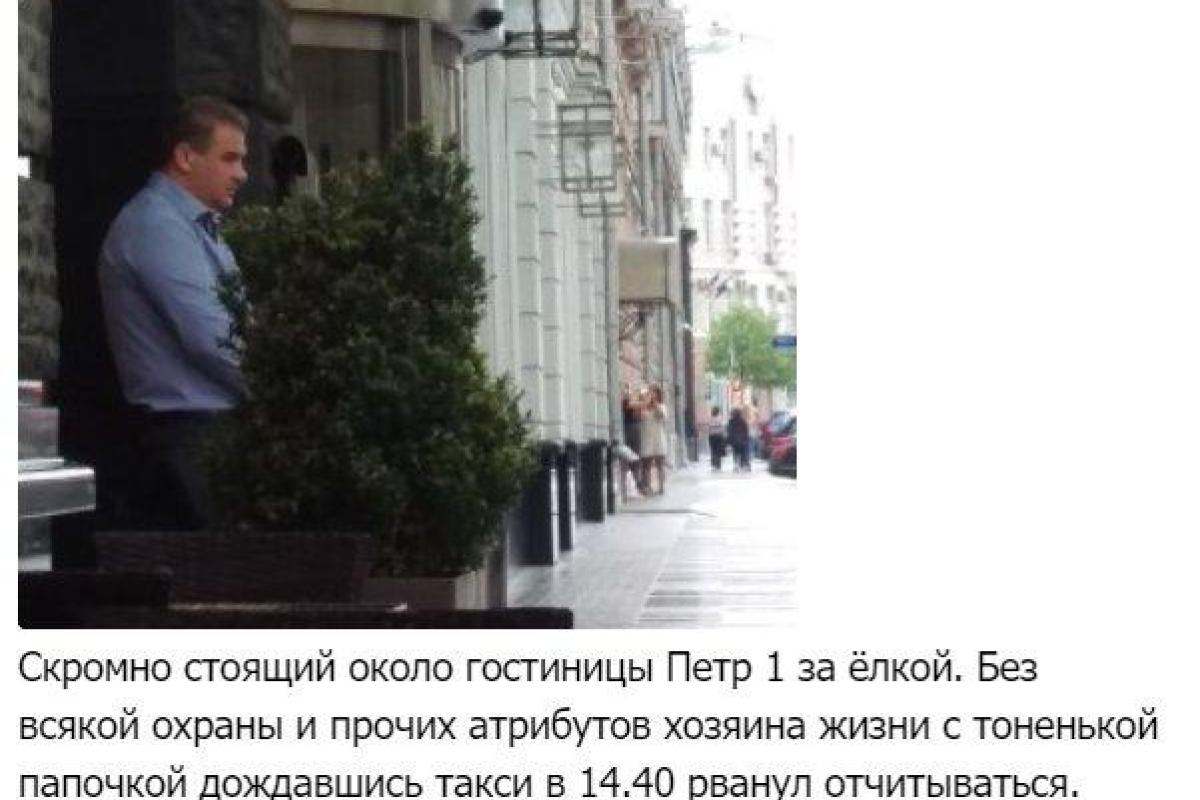 Страсти накаляются: "Ташкент" вернулся из Москвы в Донецк и резко усилил охрану