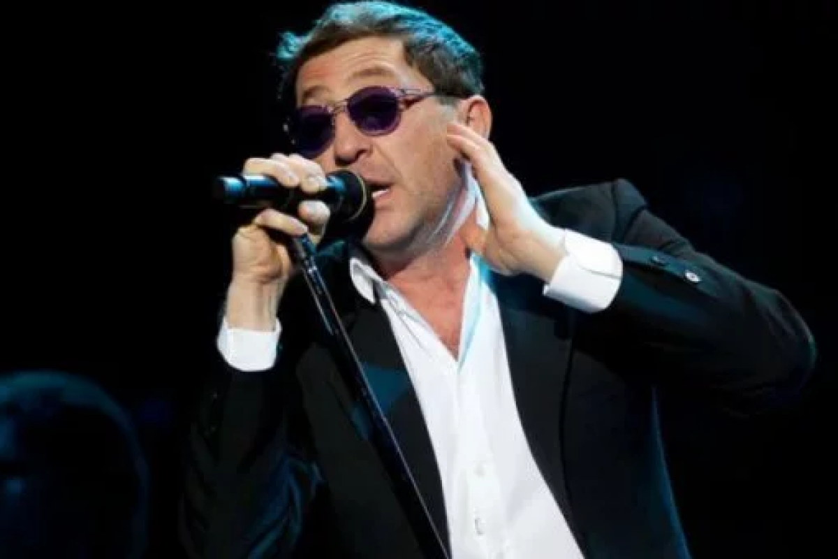 На фестивале "Жара" Лепс ударил журналистку микрофоном На фестивале "Жара" Лепс ударил журналистку микрофоном