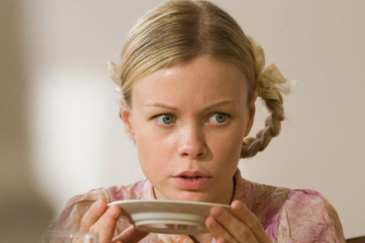 Звезду сериала "Доярка из Хацапетовки" сильно избили в Москве