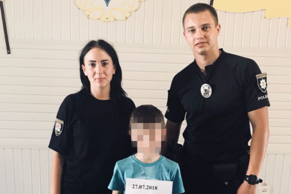 В Северодонецке во время шоппинга женщина потеряла своего ребенка В Северодонецке во время шоппинга женщина потеряла своего ребенка