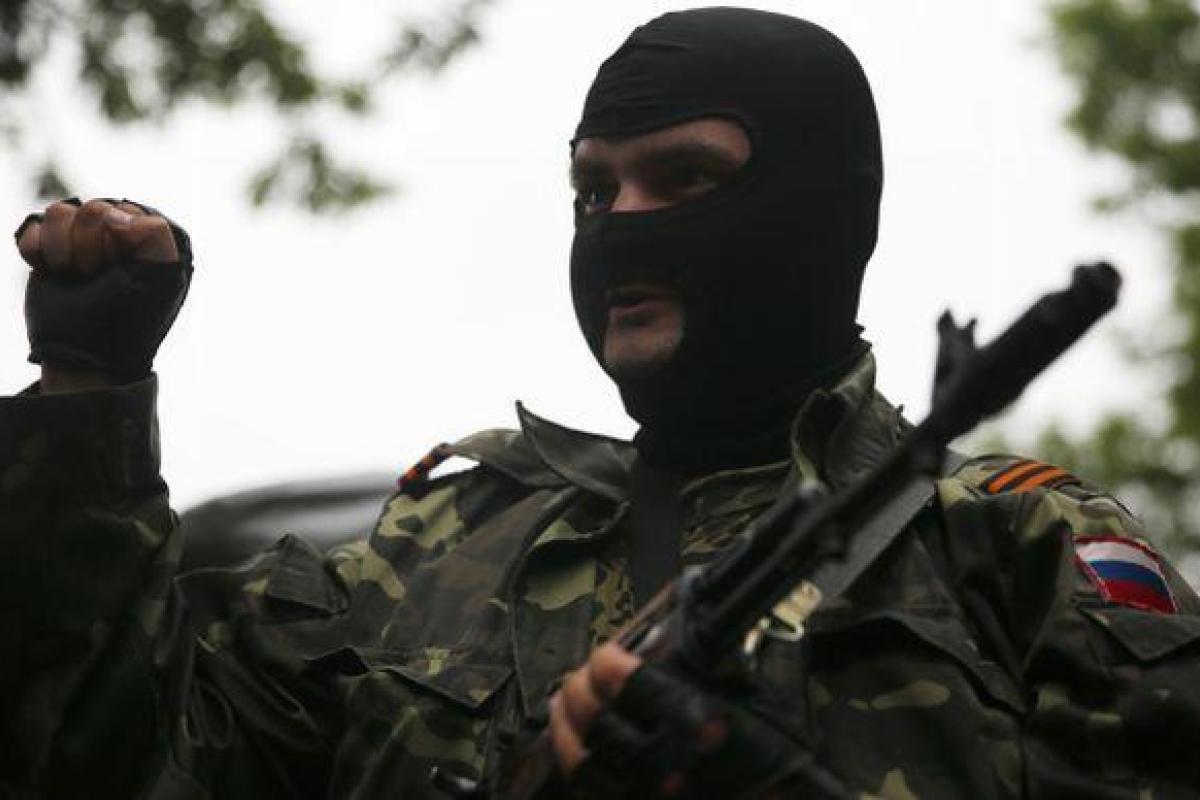 В Ясиноватой во время допроса представители "военной комендатуры" убили боевика В Ясиноватой во время допроса представители "военной комендатуры" убили боевика