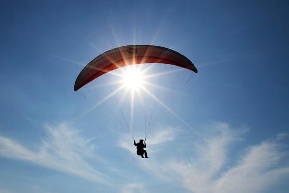 В Македонии погибли украинский и британский парапланеристы В Македонии погибли украинский и британский парапланеристы