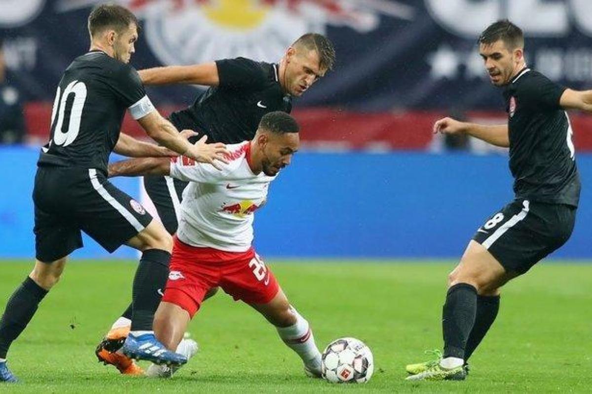 Драматичный проигрыш "Зари": После вылета из Лиги Европы команду покинул тренер