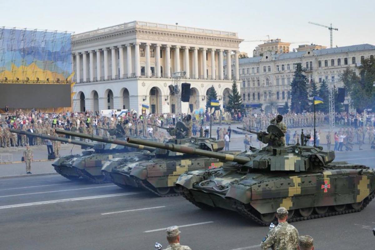 Россиянин, увидевший парад в Киеве своими глазами: "Украина отлетела, как ракета, за 4 года - нам за 40 не догнать"