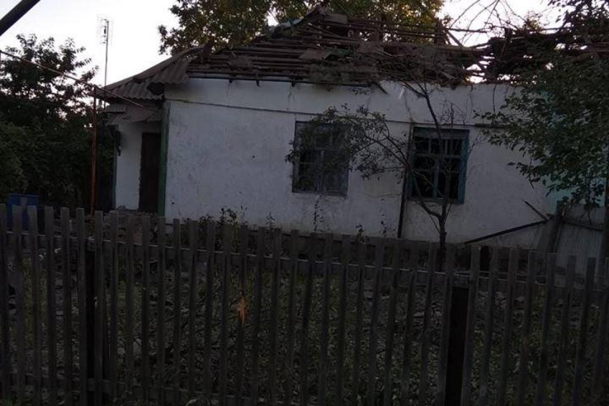 Обстрел села на Луганщине: семья погибшего мирного жителя получила материальную помощь Обстрел села на Луганщине: семья погибшего мирного жителя получила материальную помощь