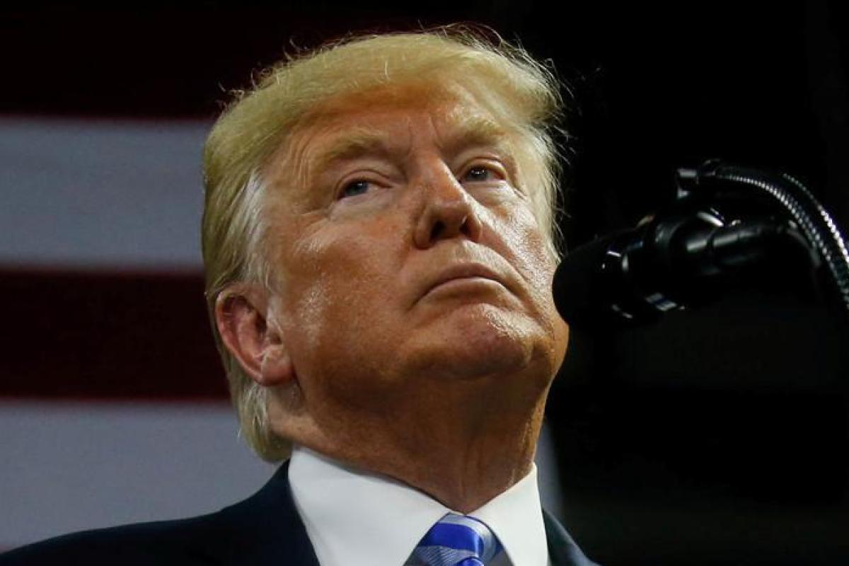 Американцы против Трампа: Почти половина жителей США поддерживают идею импичмента президента 