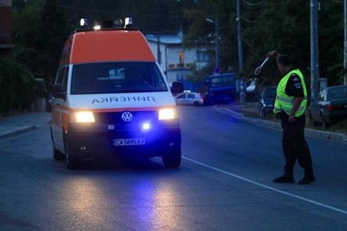 ДТП в Болгарии: автобус с туристами после столкновения упал с 20 метров и загорелся ДТП в Болгарии: автобус с туристами после столкновения упал с 20 метров и загорелся
