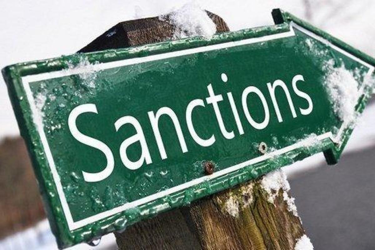 "Пока Путин разговаривает с Меркель, США готовят санкции против европейских компаний", - Пономарь