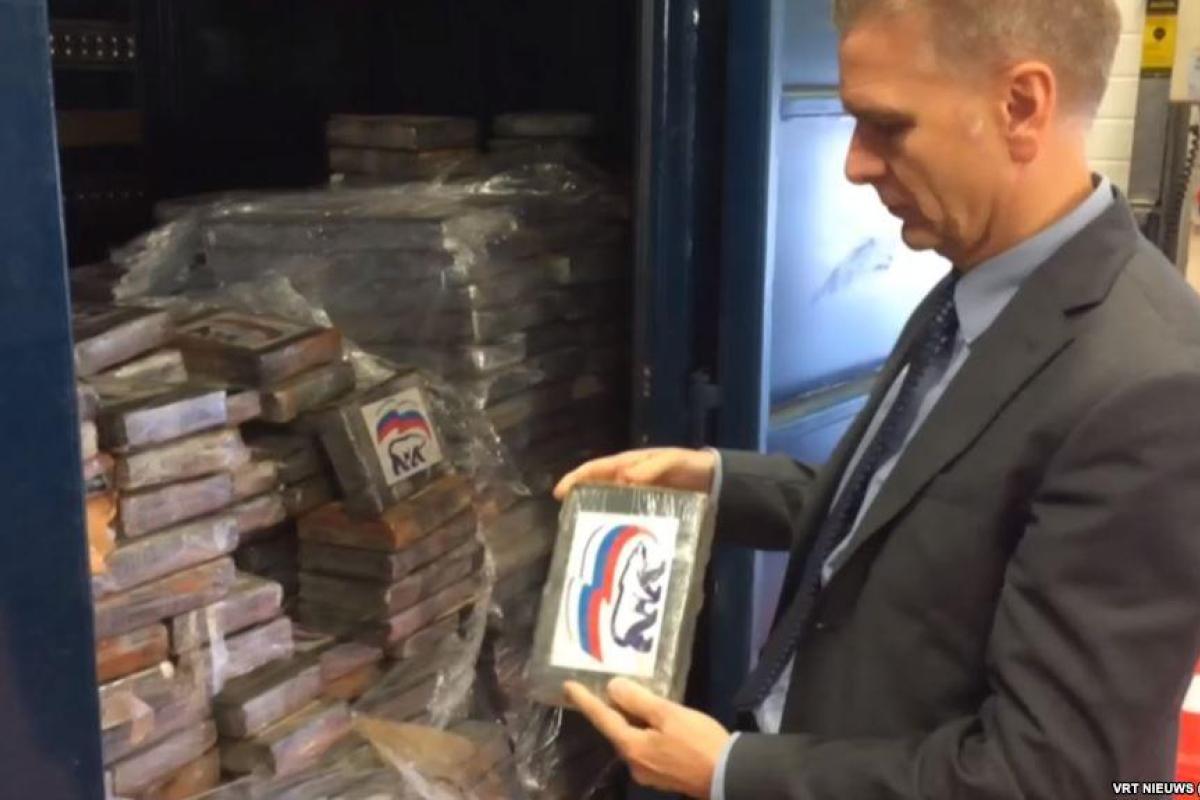 "Вот она, слава": В "Единой России" отреагировали на задержание двух тонн "фирменного" кокаина