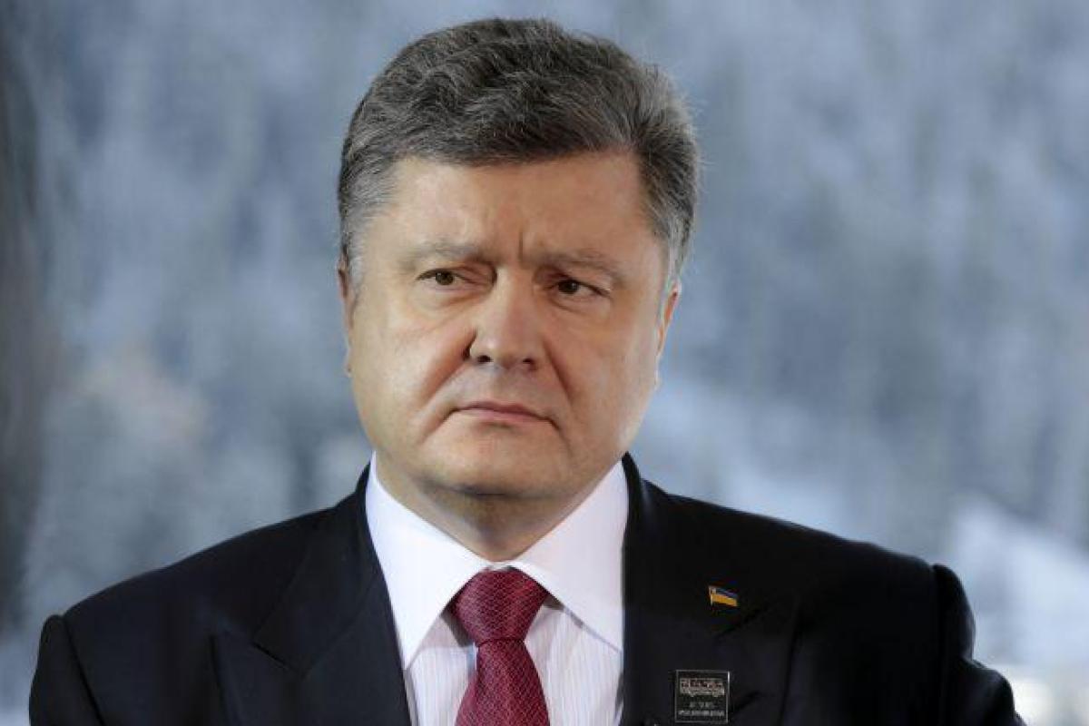 "Отдать последний долг большому другу Украины": Порошенко летит в США, чтобы попрощаться с Маккейном "Отдать последний долг большому другу Украины": Порошенко летит в США, чтобы попрощаться с Маккейном