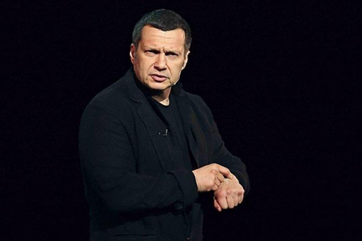 "Вы - воры": На российском ТВ разгорелся громкий скандал из-за Украины "Вы - воры": На российском ТВ разгорелся громкий скандал из-за Украины