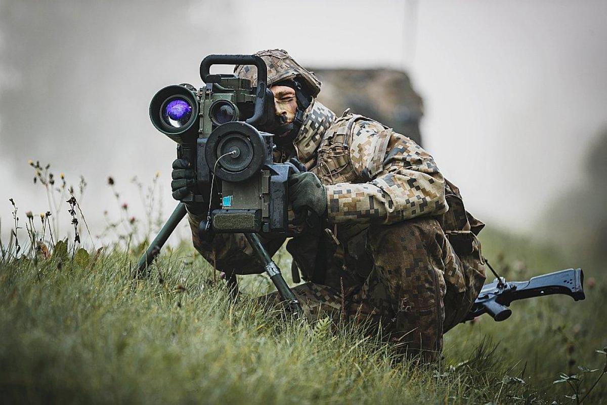 "Украинский сценарий": В Латвии подняты по тревоге войска