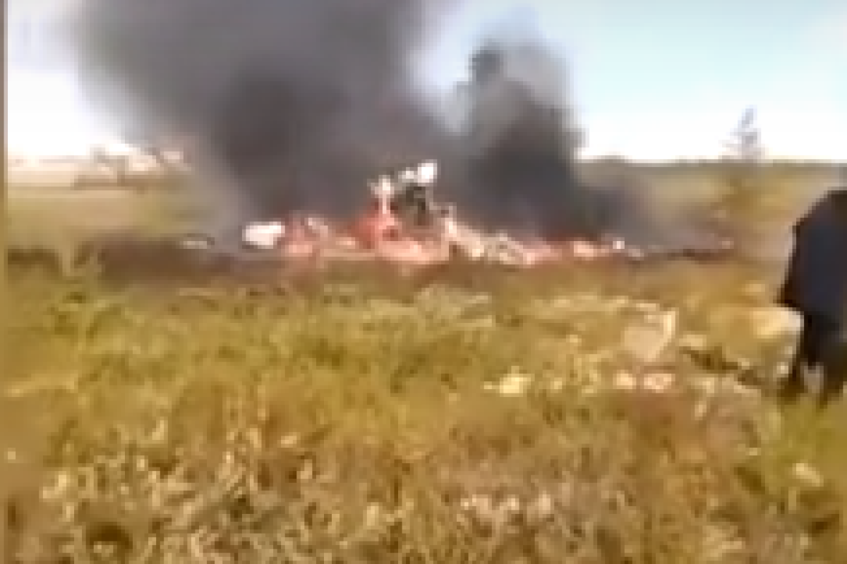 Крушение Ми-8 в России: появилось первое видео с места трагедии Крушение Ми-8 в России: появилось первое видео с места трагедии