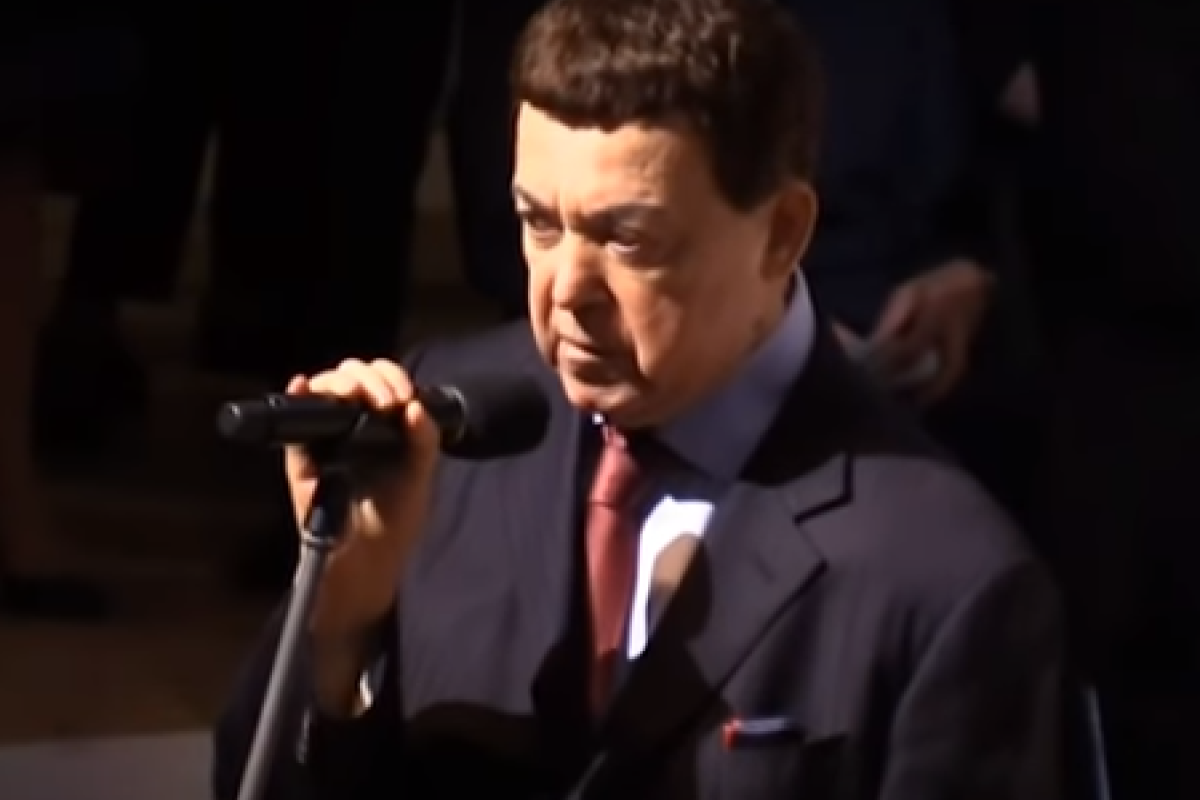 Смерть Кобзона: опубликованы последние фото и видео с умирающим артистом