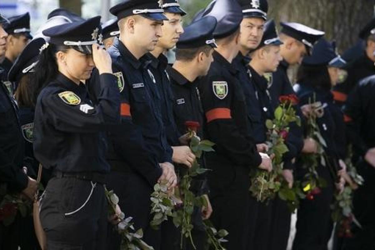 Убитый в Харькове полицейский посмертно награжден орденом Убитый в Харькове полицейский посмертно награжден орденом