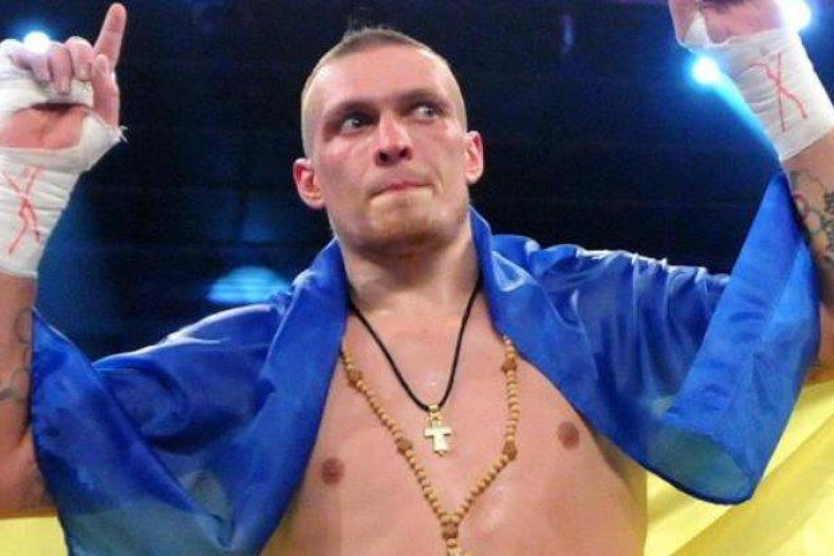 "Шарий - красавчик": Боксер Усик отличился новым скандальным высказыванием "Шарий - красавчик": Боксер Усик отличился новым скандальным высказыванием