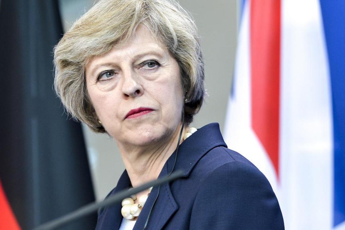 Тереза Мэй объявила депутатам своей партии ультиматум относительно Brexit