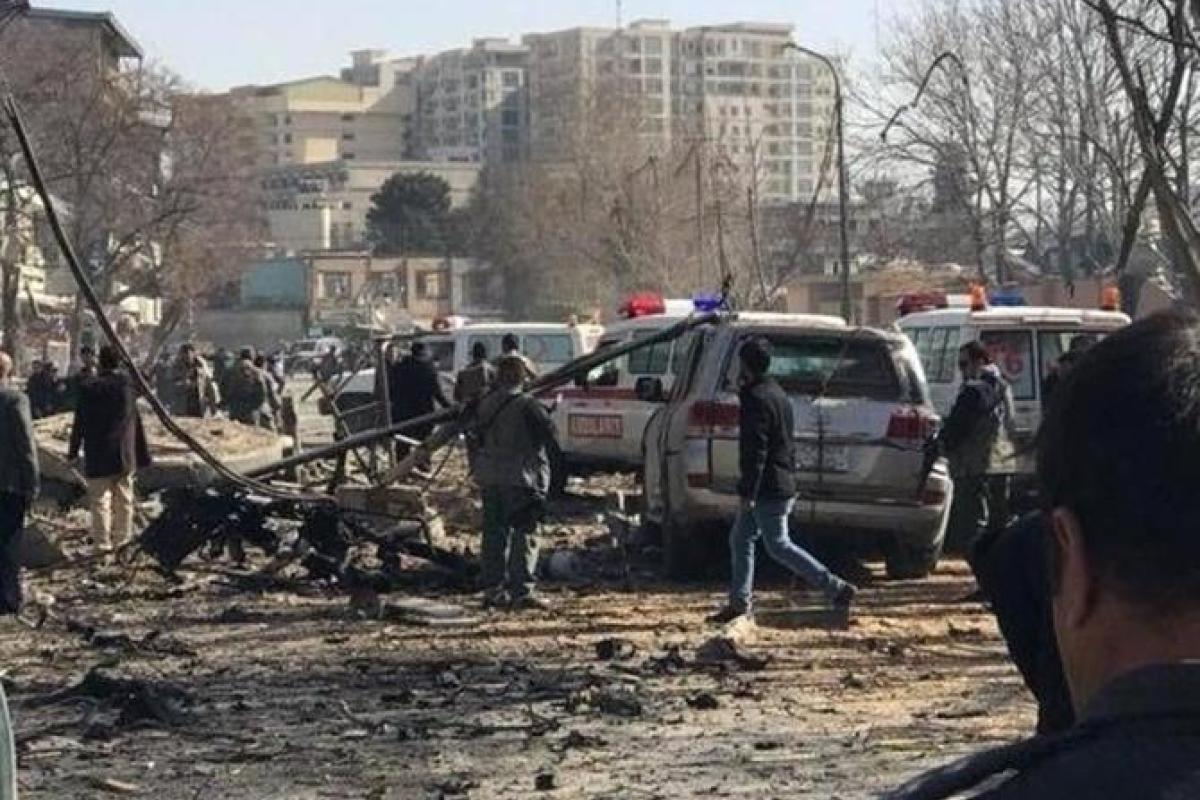 Теракт в Афганистане: десятки погибших и раненых