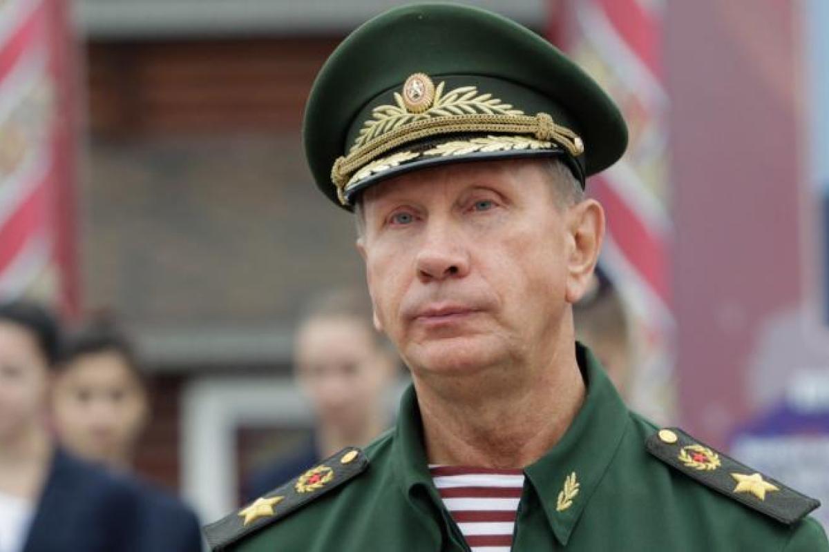 В России глава Росгвардии вызвал оппозиционера Навального на дуэль и пообещал сделать из него "отбивную" В России глава Росгвардии вызвал оппозиционера Навального на дуэль и пообещал сделать из него "отбивную"