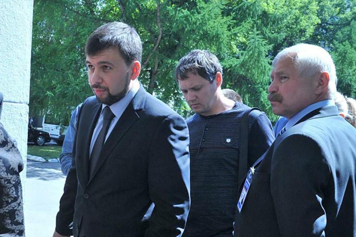 "Противостояние ФСБ и ГРУ": Тымчук прокомментировал события в ОРДЛО