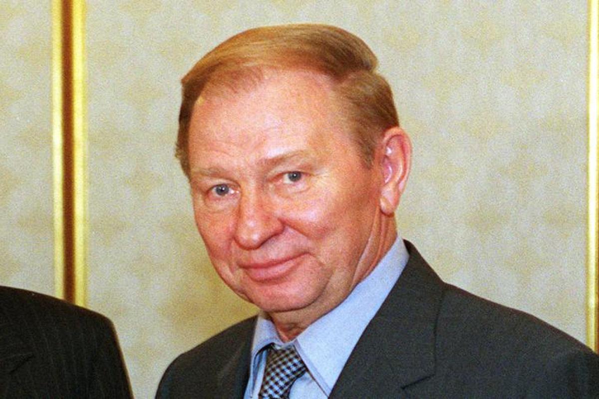 Кучма: Трамп должен извиниться перед Украиной Кучма: Трамп должен извиниться перед Украиной